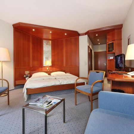 Brauereigasthof-Hotel Roter Ochsen Ellwangen Phòng bức ảnh